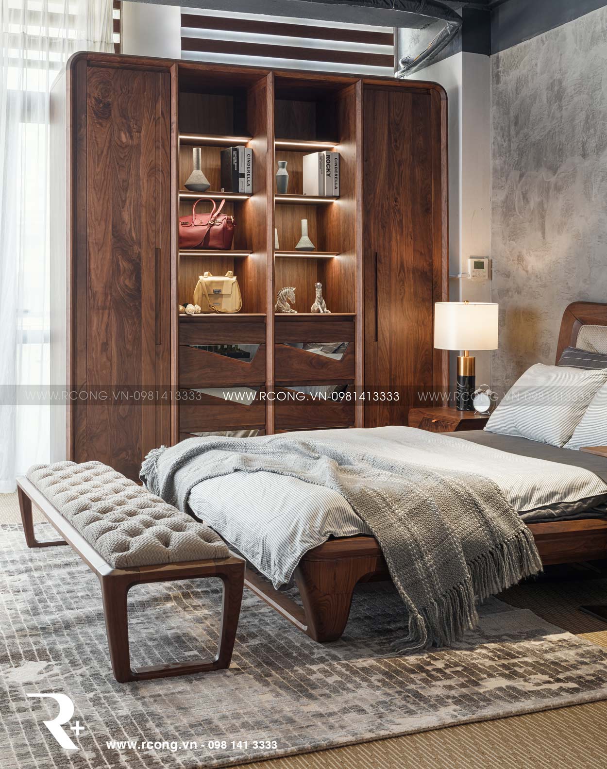 Showroom Nội Thất Gỗ Óc Chó R Cộng